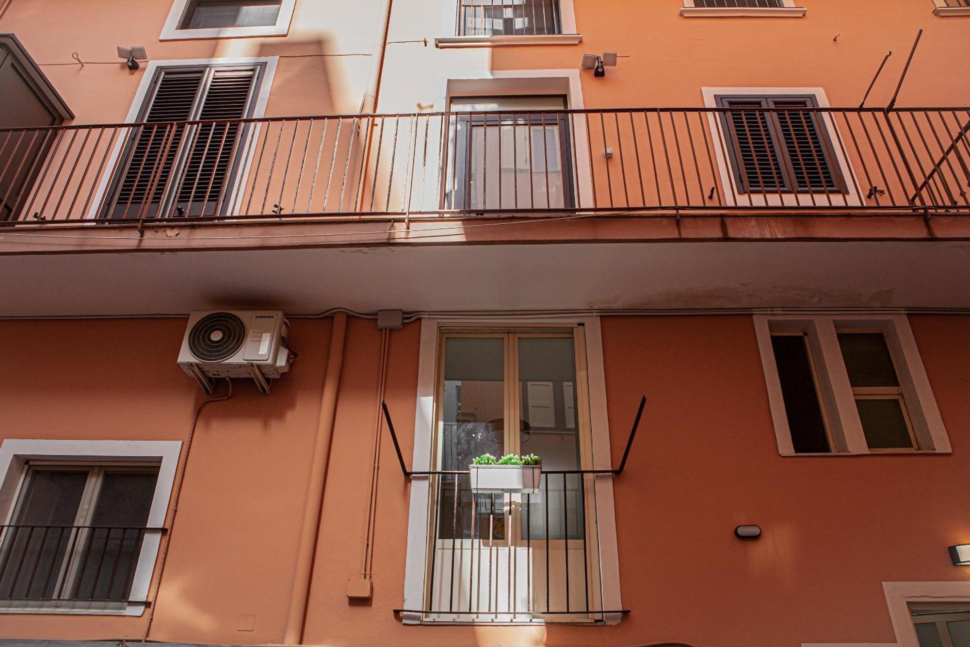 Ruggero Settimo - Holiday Houses Catânia Exterior foto